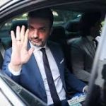 پر شکسته پریدن هنر ماست