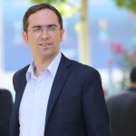 هزار سوال بی جواب هوادار