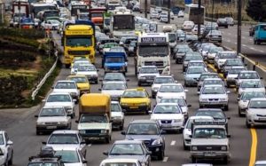 پای لنگ برخورد با کامیون‌های دودزا در روزهای آلوده