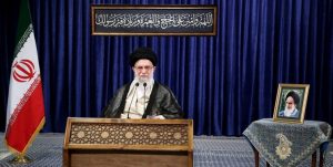دست تحریف در کمین دفاع مقدس است
