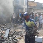 غارت بیت المال توسط شورشگران